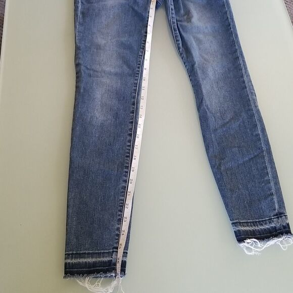 Joe's Jeans Destroyed Skinny Ankle Fit - Picture 2 of 7